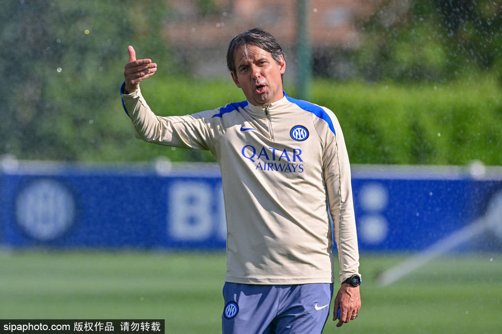 国米“四大皆空”后惊天巨变!传奇铁卫基伏火线回归,内拉祖里这次赌对了吗?